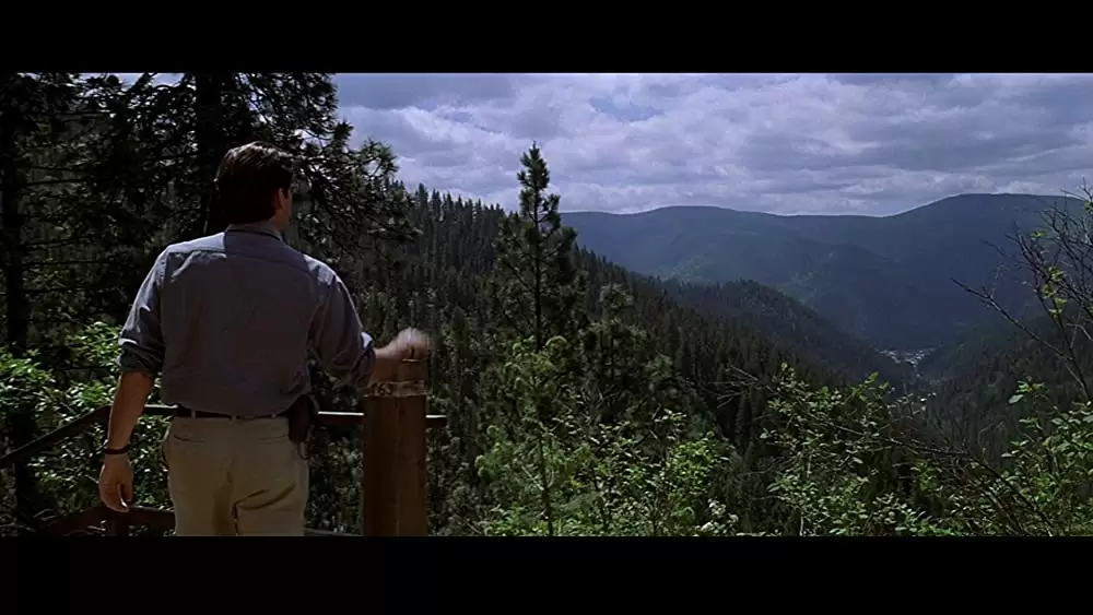 「ダンテズ・ピーク」ピアース・ブロスナンの画像