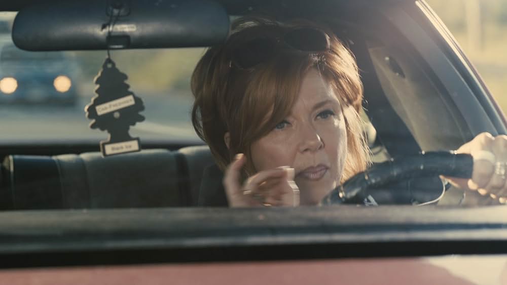 ガール・モスト・ライクリー（原題）の画像