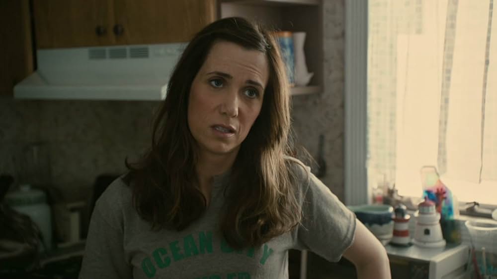 ガール・モスト・ライクリー（原題）の画像