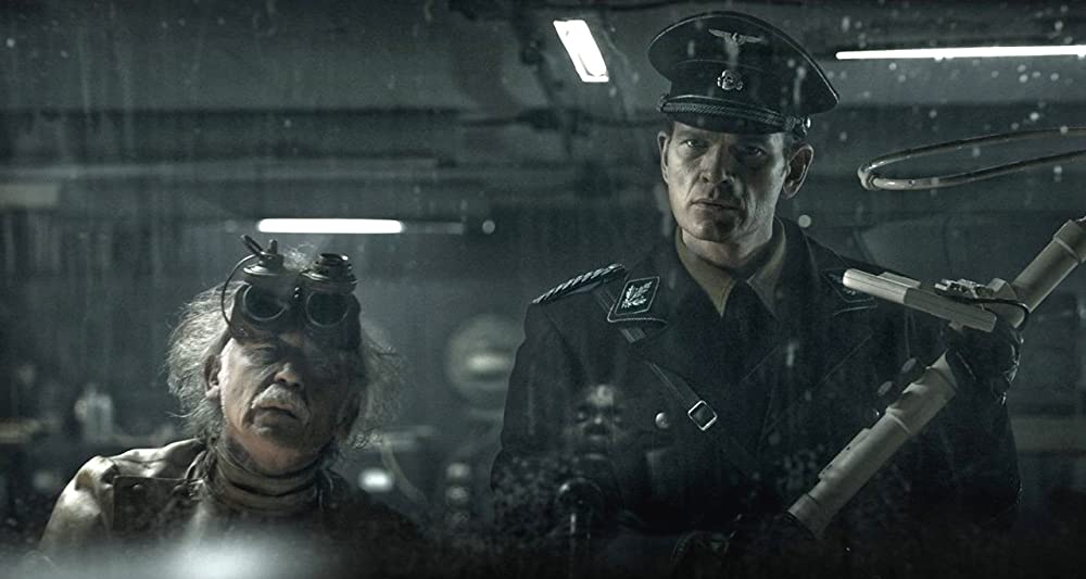 アイアン・スカイの画像