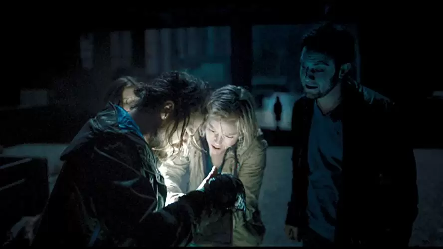 「Chernobyl Diaries」ネイサン・フィリップス & ジョナサン・サドウスキー & Ingrid Bolsø Berdal & Devin Kelleyの画像