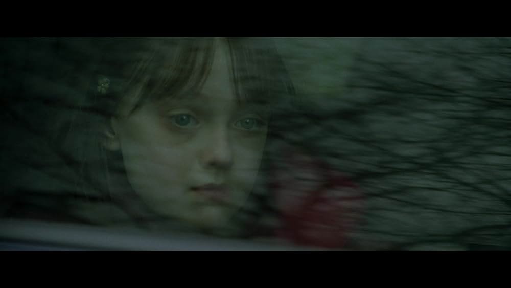 ハイド・アンド・シーク 暗闇のかくれんぼの画像