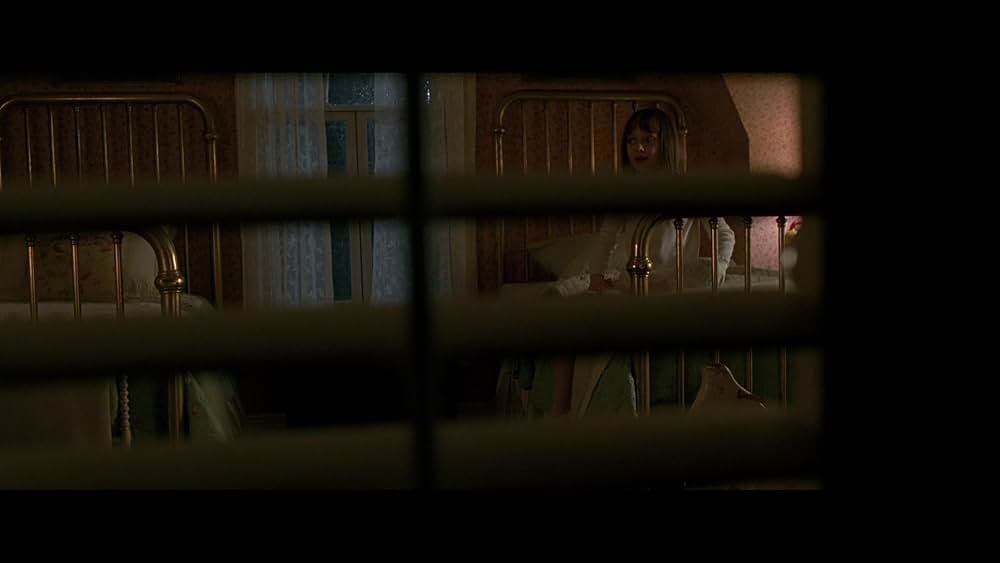 ハイド・アンド・シーク 暗闇のかくれんぼの画像