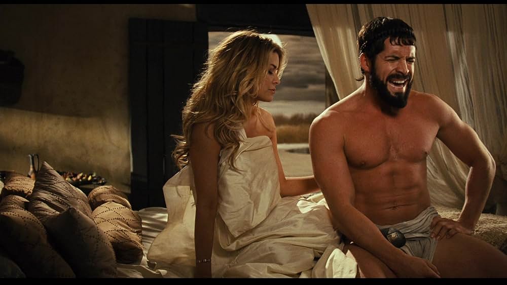 ほぼ300 ＜スリーハンドレッド＞の画像