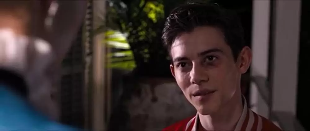 トールガールの画像