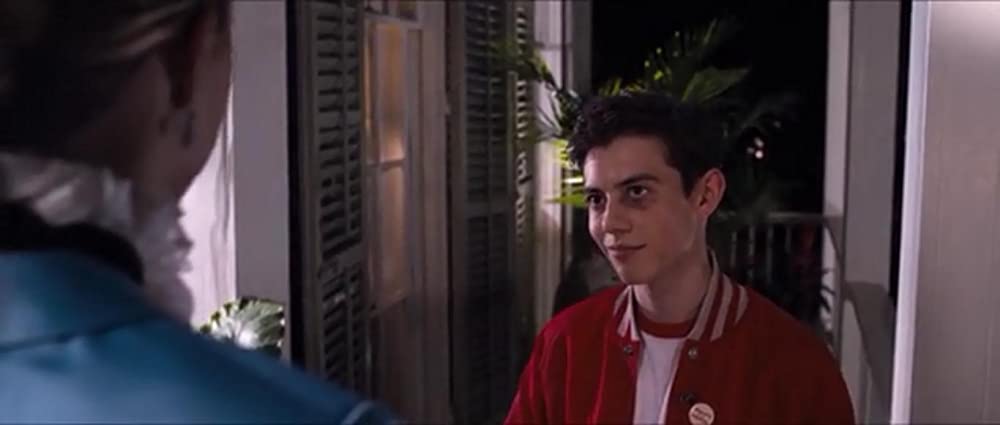 トールガールの画像