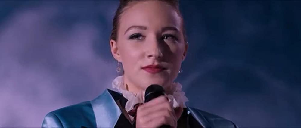 トールガールの画像