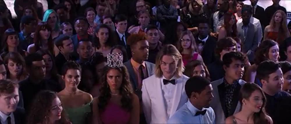 トールガールの画像