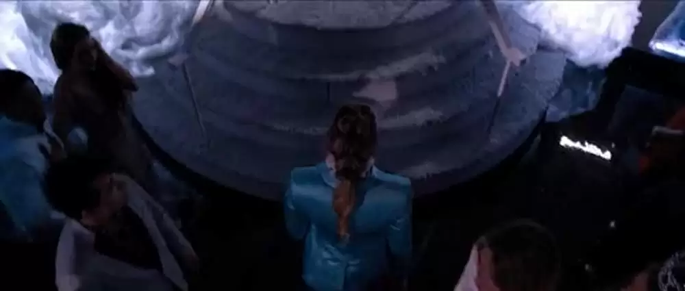 トールガールの画像