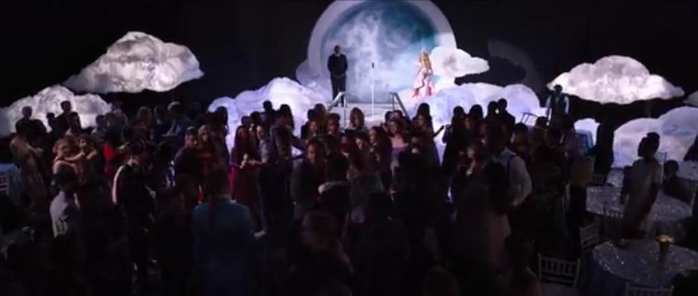 トールガールの画像