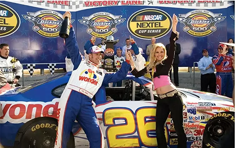 「タラデガ・ナイト オーバルの狼」ウィル・フェレル & レスリー・ビブの画像