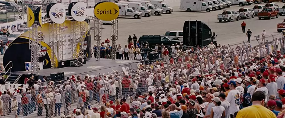 「タラデガ・ナイト オーバルの狼」の画像