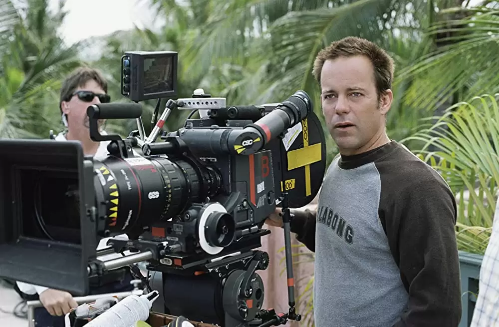 イントゥ・ザ・ブルーの画像