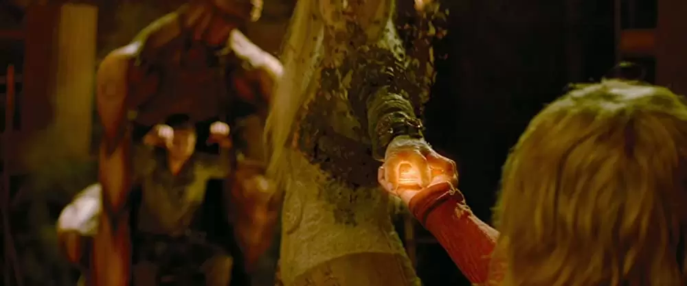 「サイレントヒル:リベレーション3D」ショーン・ビーン & キャリー＝アン・モスの画像