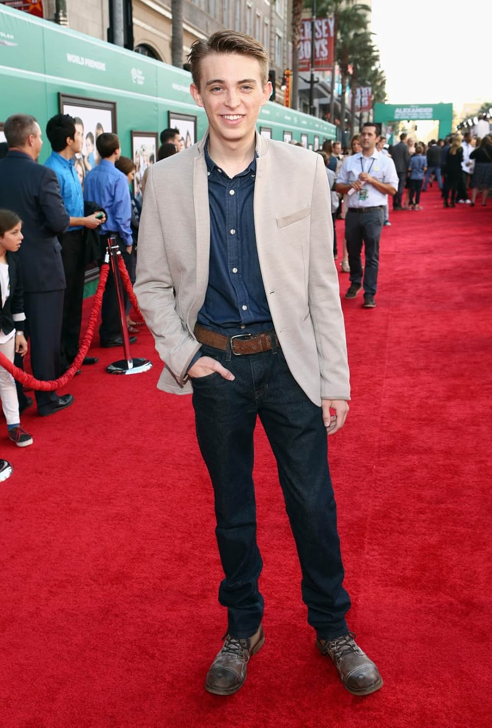 アレクサンダーの、ヒドクて、ヒサンで、サイテー、サイアクな日の画像