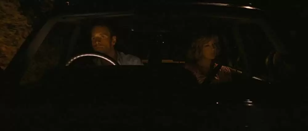 バイオレンス・レイクの画像