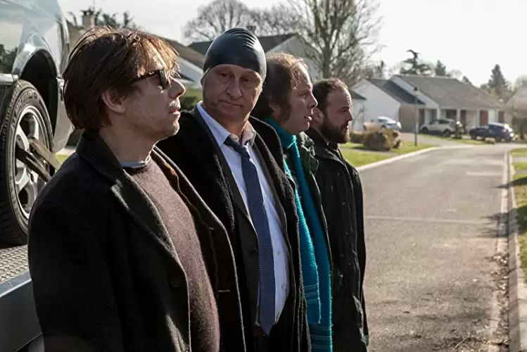 「シンク・オア・スイム イチかバチか俺たちの夢」マチュー・アマルリック & Benoît Poelvoorde & フィリップ・カトリーヌ & アルバン・イワノフの画像