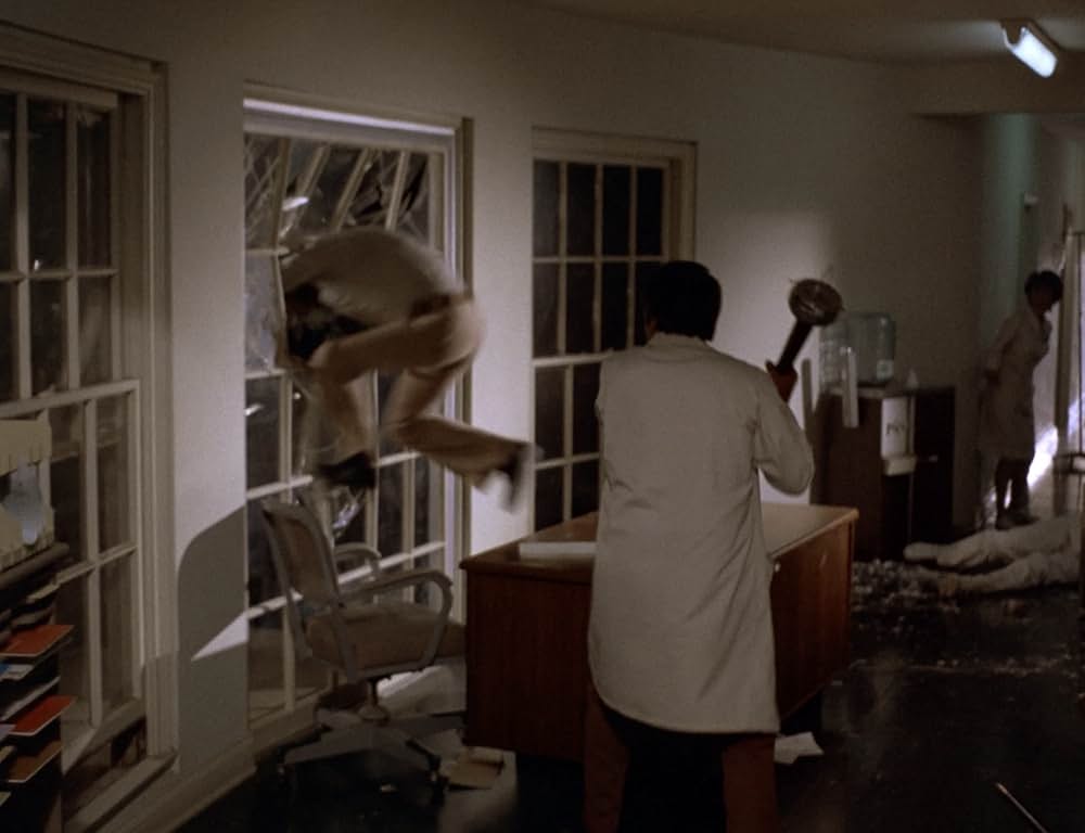 戦慄の狼男の画像