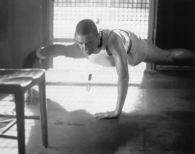 「G.I.ジェーン」デミ・ムーアの画像