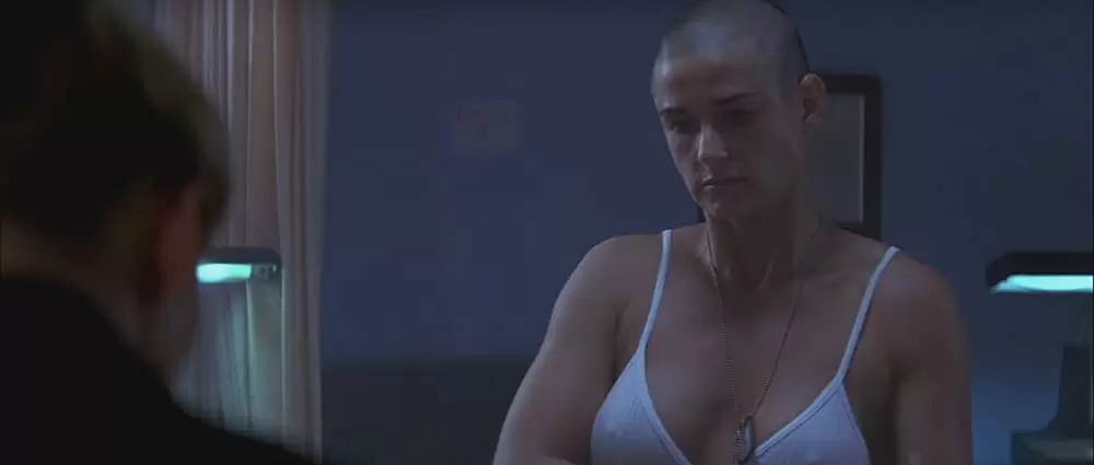 「G.I.ジェーン」デミ・ムーアの画像