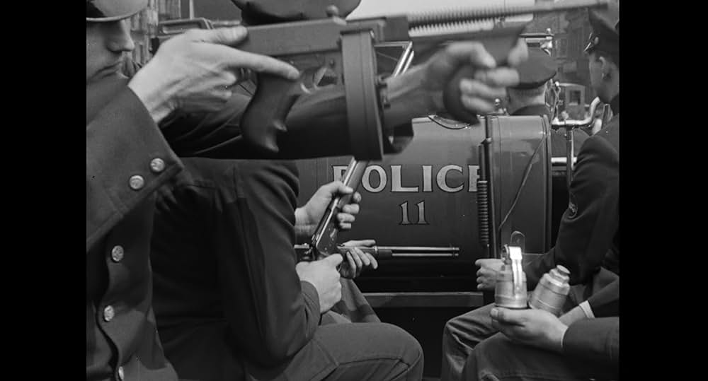 「パワー: 警察権力の本質を問う」の画像