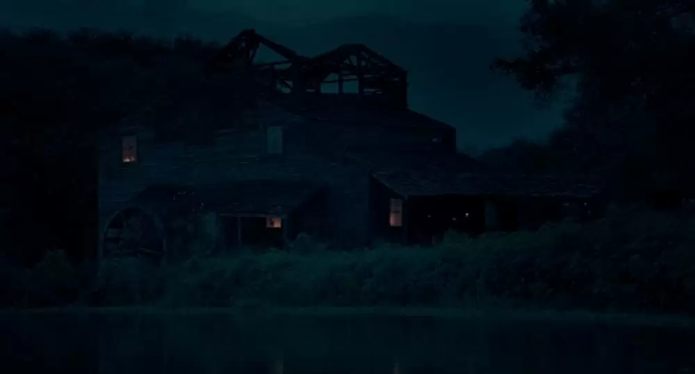 ニュートン・ナイト 自由の旗をかかげた男の画像