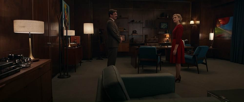 Corner Office（原題）の画像