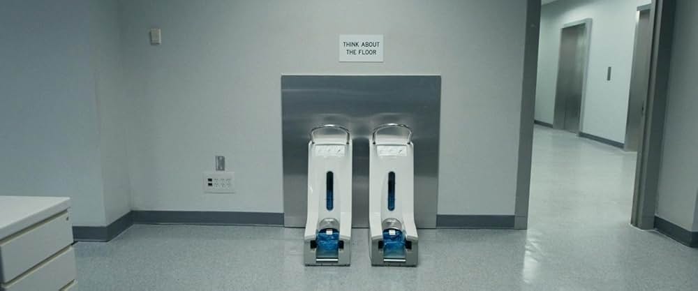 Corner Office（原題）の画像