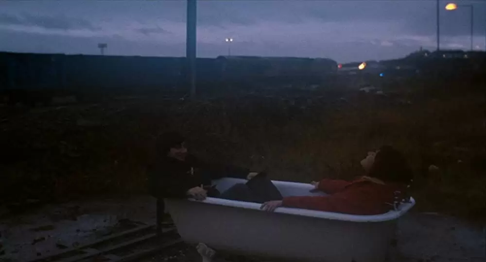 「サブマリン」クレイグ・ロバーツ & ヤスミン・ペイジの画像