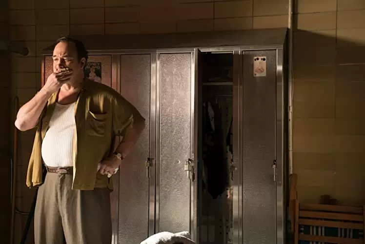 女と男の観覧車の画像