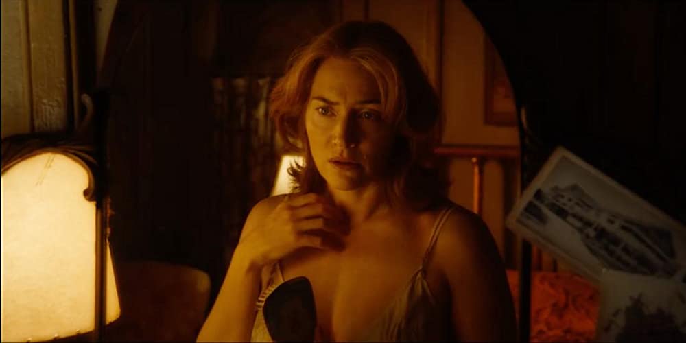 女と男の観覧車の画像