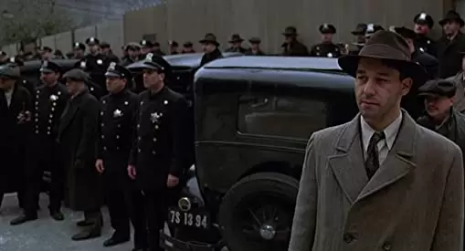 「ミラーズ・クロッシング」ガブリエル・バーン & ジョン・タトゥーロの画像