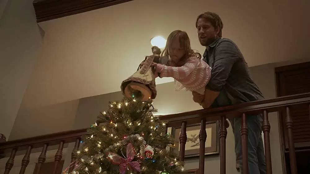 「パラノーマル・アクティビティ5」Chris J. Murray & アイビー・ジョージの画像