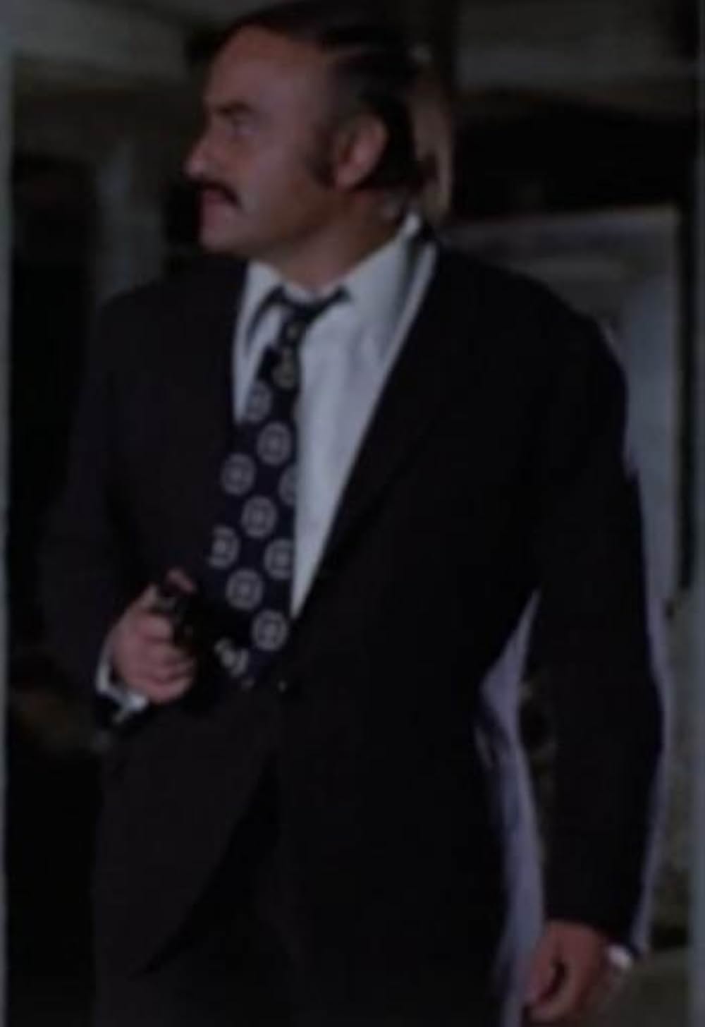 Una libélula para cada muerto（原題）の画像