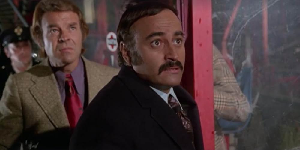 Una libélula para cada muerto（原題）の画像