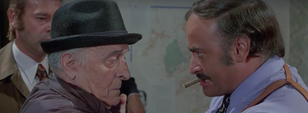 Una libélula para cada muerto（原題）の画像