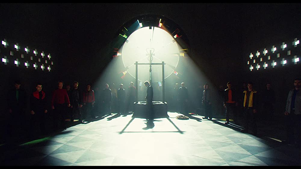 ウルトラヴァイオレットの画像