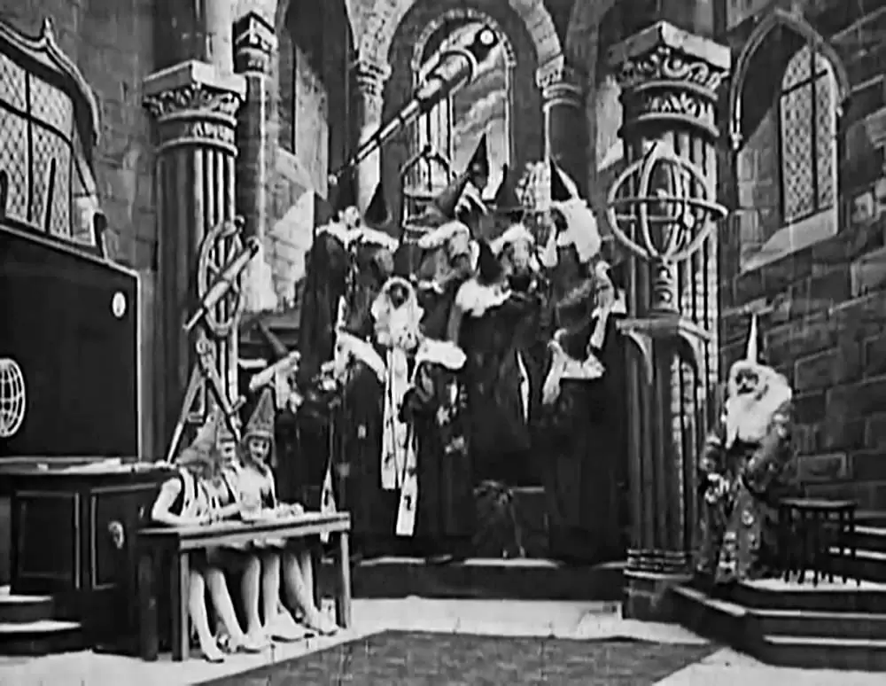 月世界旅行の画像