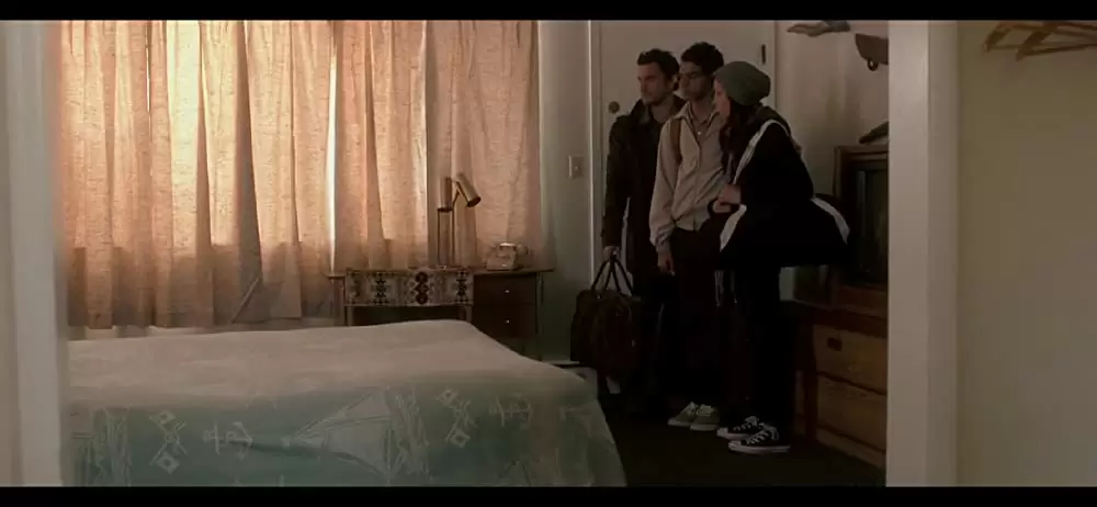 「彼女はパートタイムトラベラー」ジェイク・ジョンソン & オーブリー・プラザ & カラン・ソーニの画像