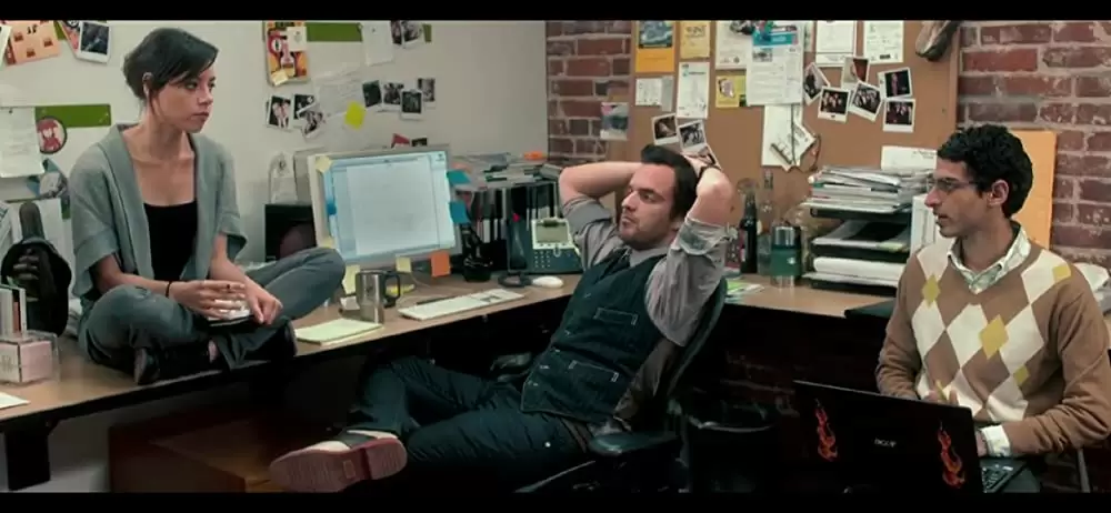 「彼女はパートタイムトラベラー」ジェイク・ジョンソン & オーブリー・プラザ & カラン・ソーニの画像