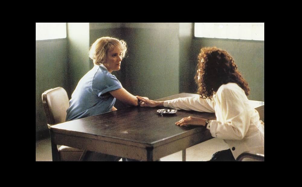 ディフェンスレス 密会の画像