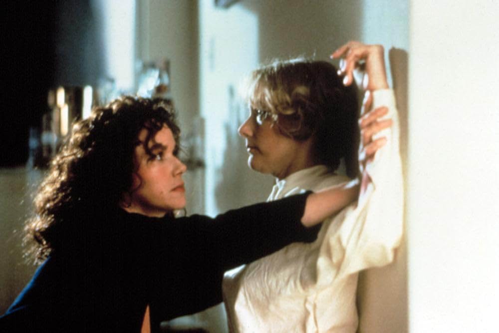 ディフェンスレス 密会の画像