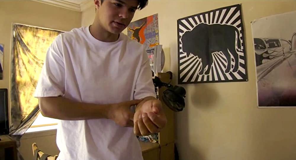 パラノーマル・アクティビティ 呪いの印の画像