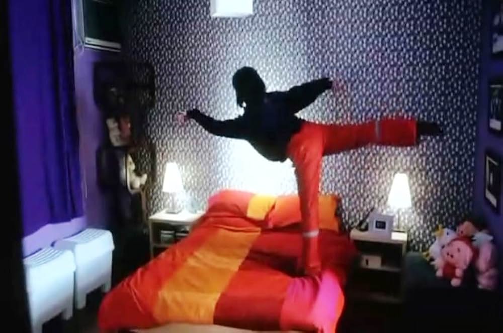 ラブ・アンダーカバーの画像