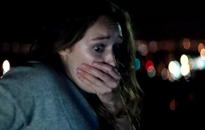 「デッド・フレンド・リクエスト」アリシア・デブナム＝ケアリーの画像