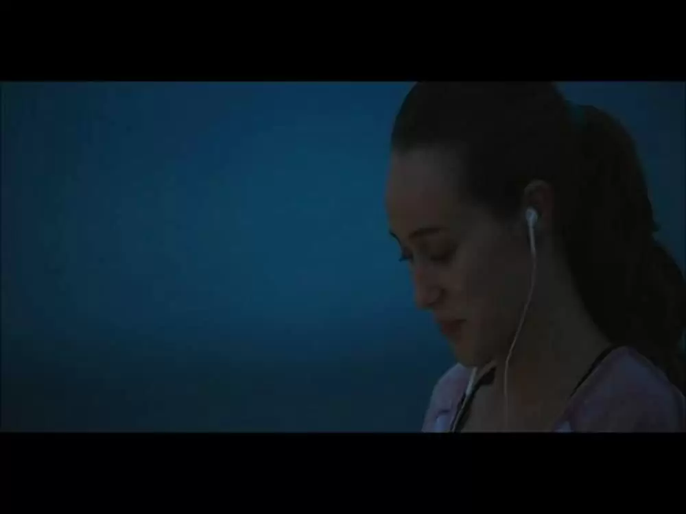 「デッド・フレンド・リクエスト」アリシア・デブナム＝ケアリーの画像