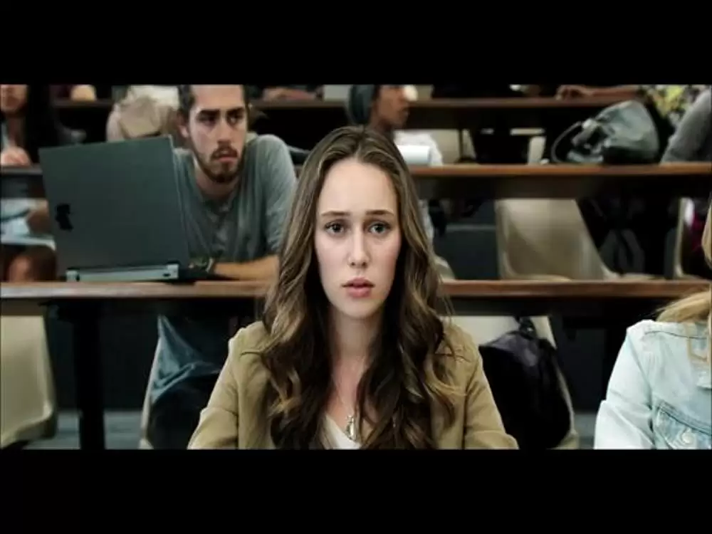 「デッド・フレンド・リクエスト」アリシア・デブナム＝ケアリーの画像