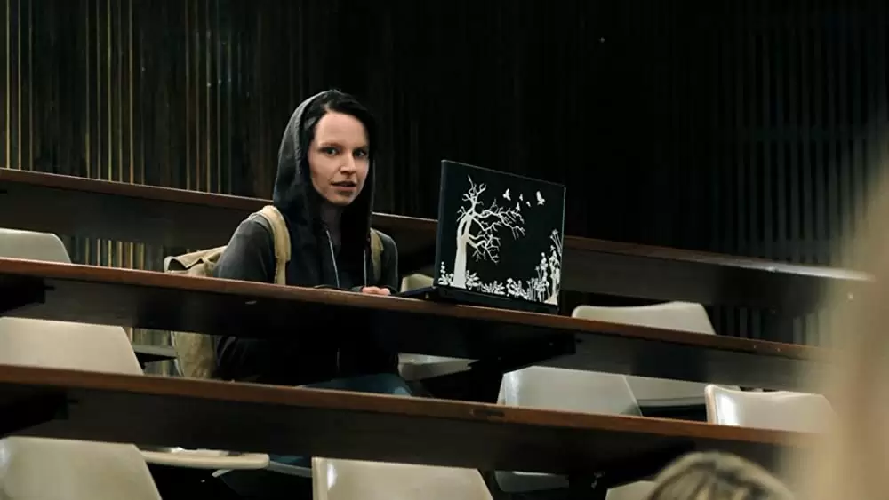 「デッド・フレンド・リクエスト」リーズル・アーラースの画像