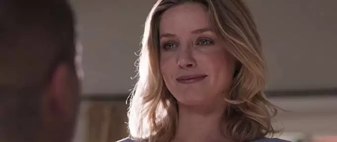 「ALONE アローン」アナベル・ウォーリス & アーミー・ハマーの画像