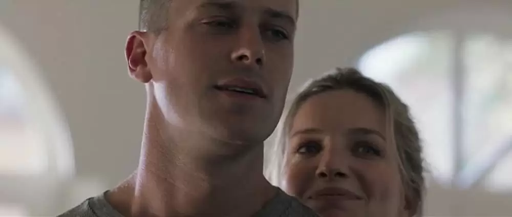 ALONE アローンの画像